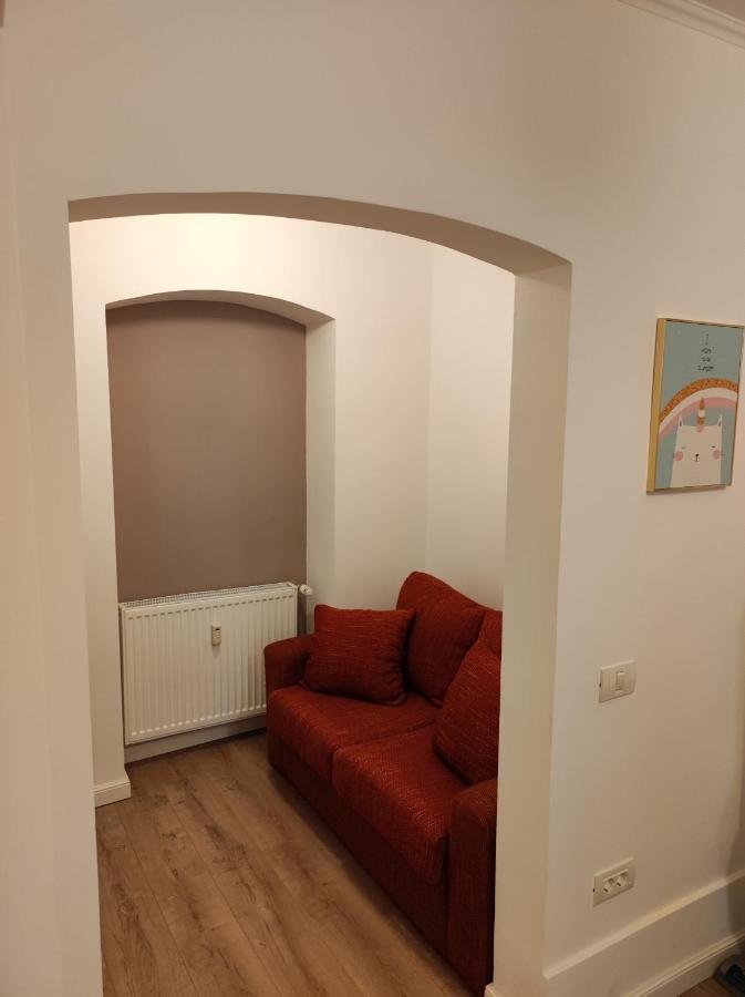 Scandinavian Home In Bucharest City Center Buitenkant foto